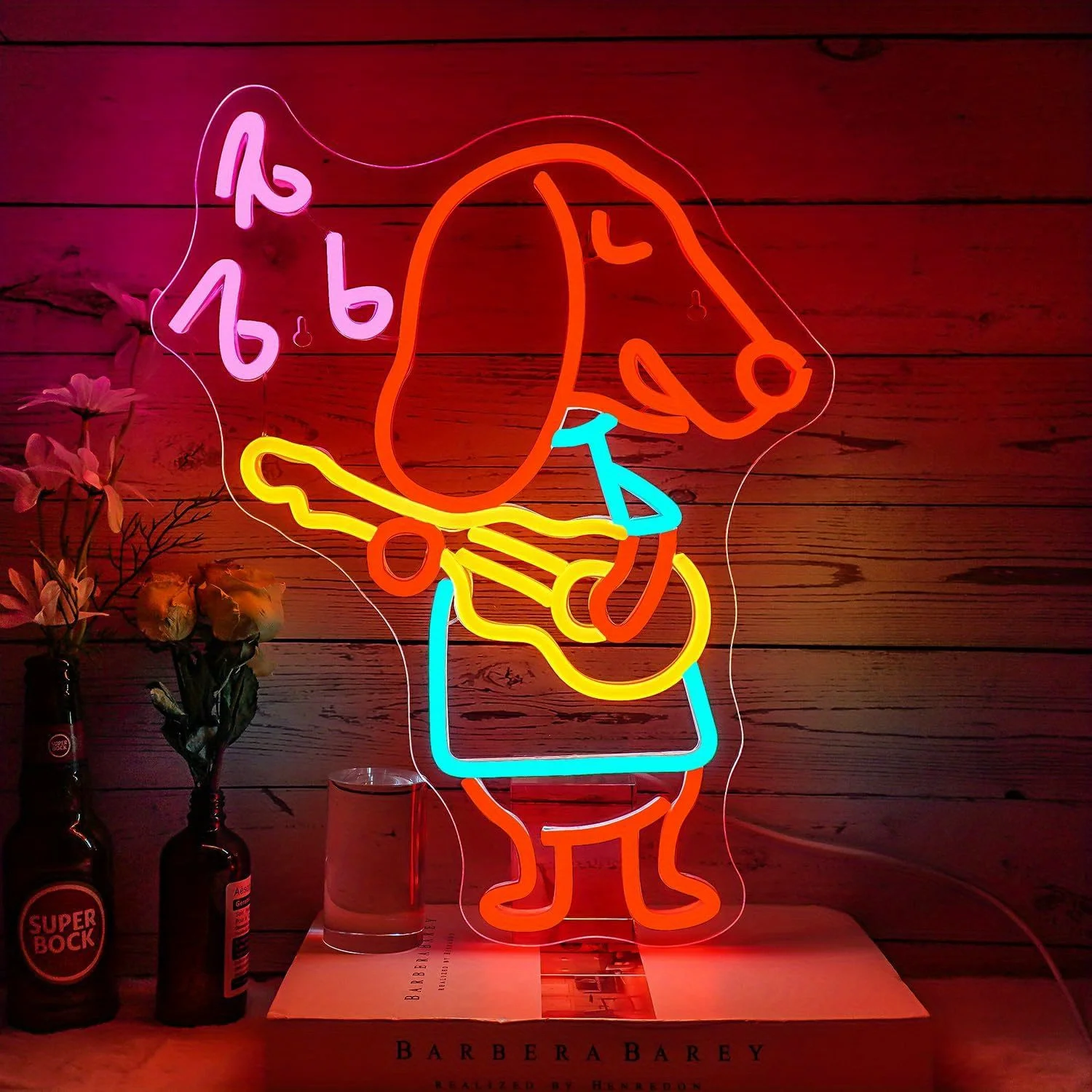 Kids Outdoor Ideas - Şapkalı ve Kemik Tutan Dab Köpek